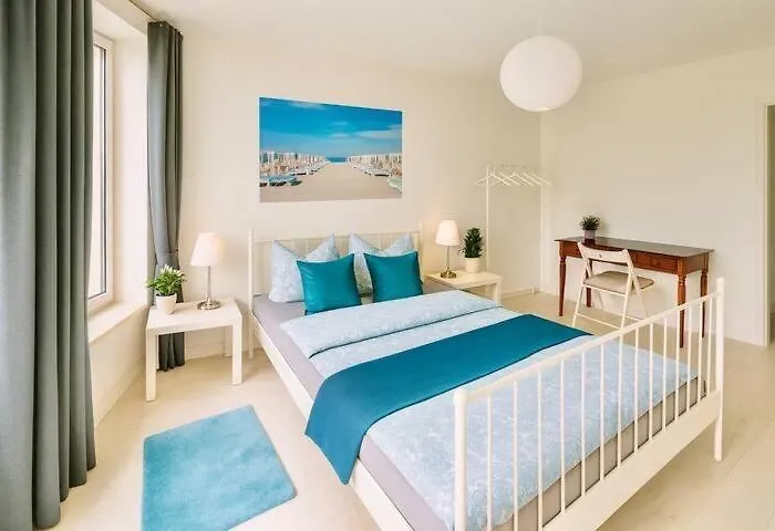 Апартаменты Amazing In The Heart Of Next To Check Point Charlie, 1 To 4 Guests Берлин